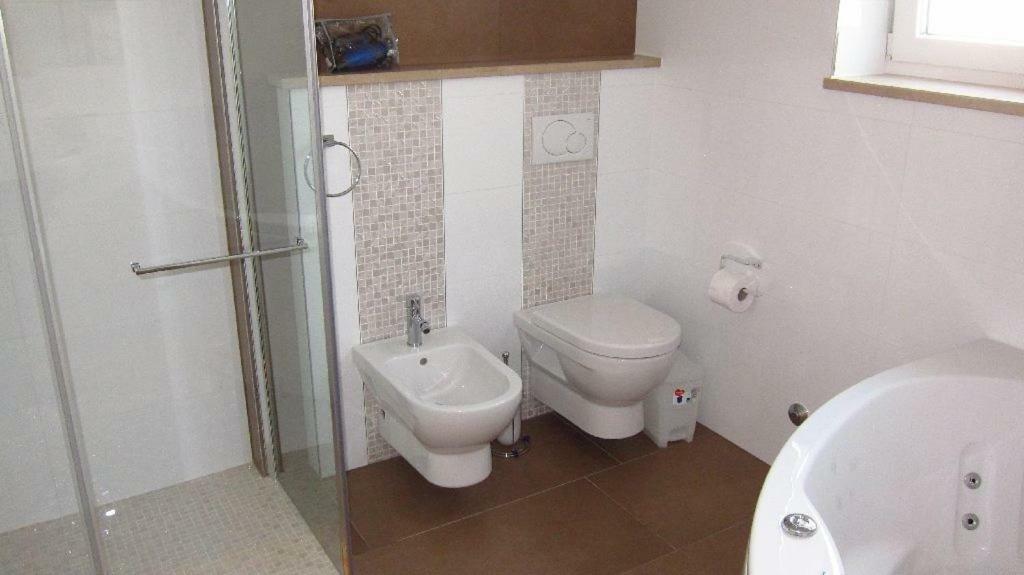 House Mia *